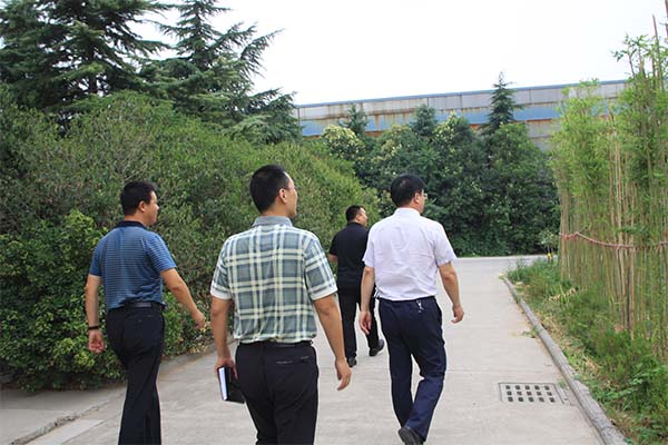 新乡经开区领导刘书记一行再顾金沙集团1862cc成色